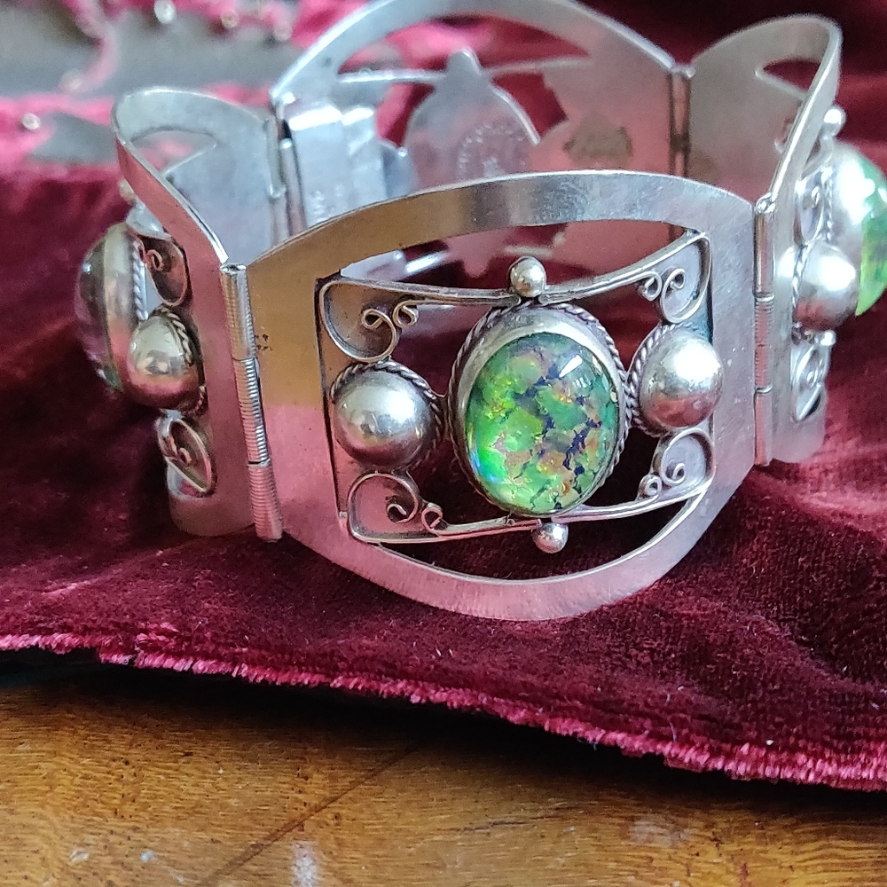 925 Sterling bracelet and earrings